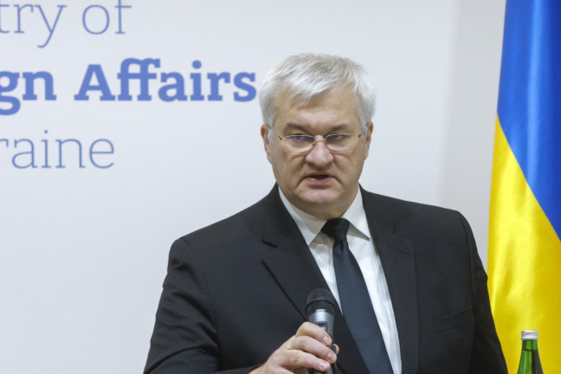 Украйна свиква извънредно заседание на ОССЕ